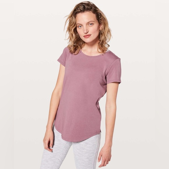 Lululemon Love Crew III in Figue - Size 4 - Picture 1 of 9